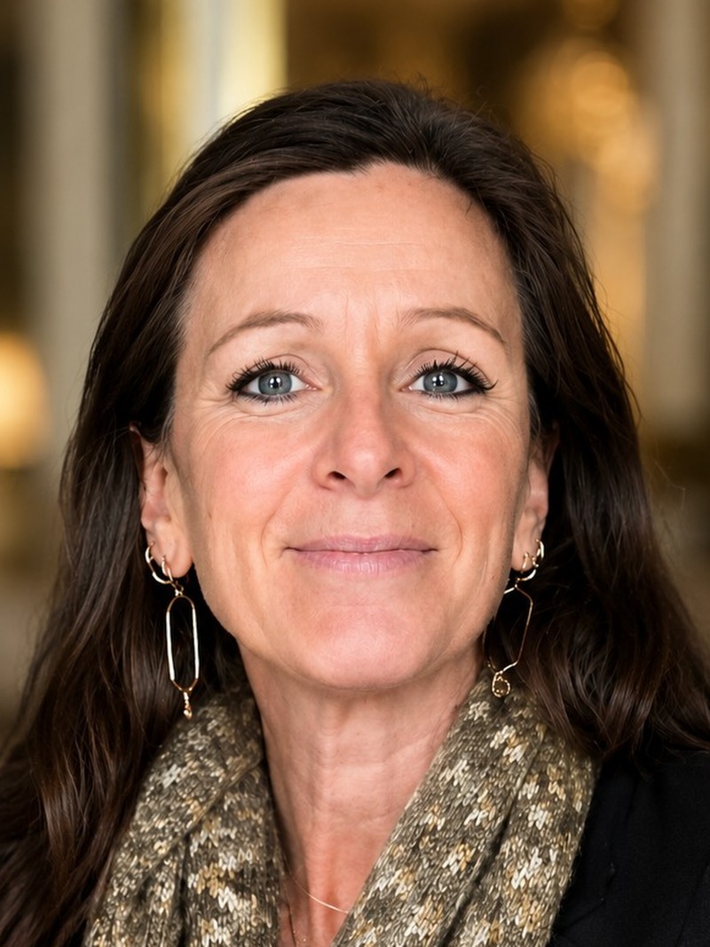 Dr. Amanda Firoved